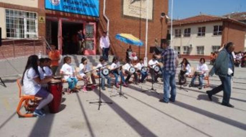 Eskişehir&rsquo;de 'ritmik Sevgi Roman Ritim Grubu Konseri'