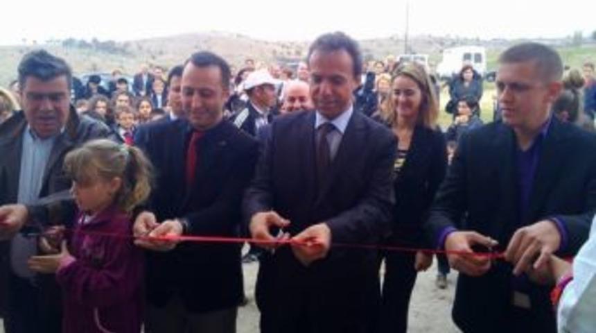 Makedonya&rsquo;da Şaşavarlı K&ouml;y&uuml; Yeni Okuluna Kavuştu