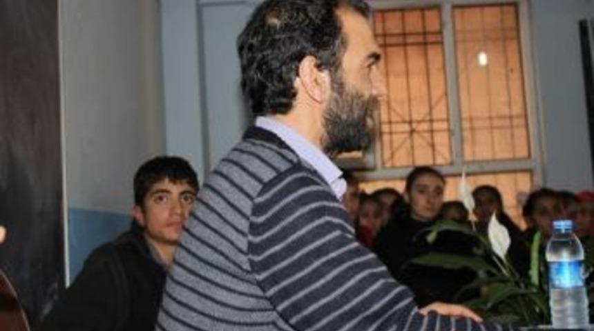 Mehmet Atlı Kızıltepe'de &Ouml;ğrencilerle Buluştu