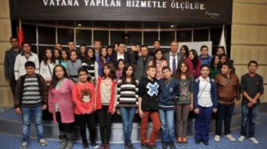 G&ouml;lhisar&rsquo;lı &Ouml;ğrenciler Kepez&rsquo;de