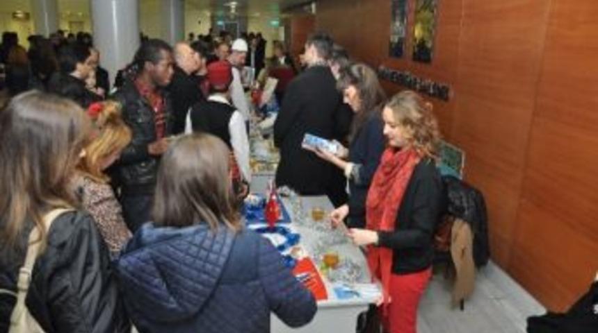 Kent Konseyi'nde Yabancılar Gecesi