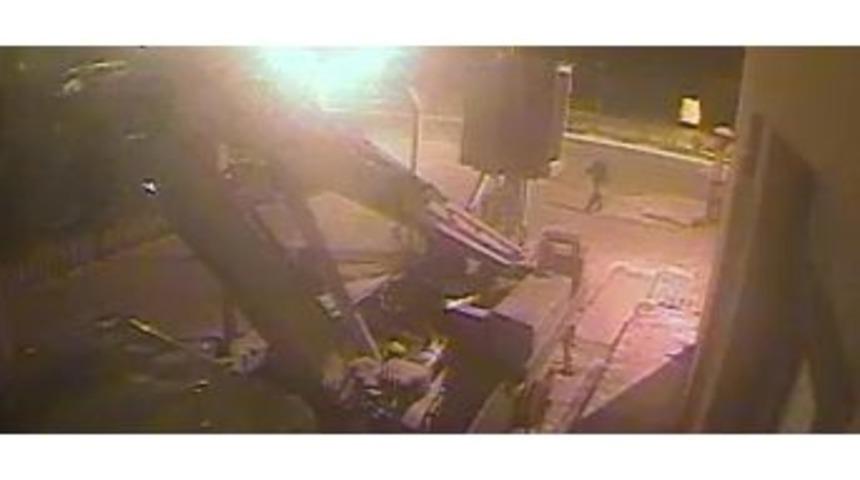 Bakır Kablo Hırsızı G&uuml;venlik Kamerasında