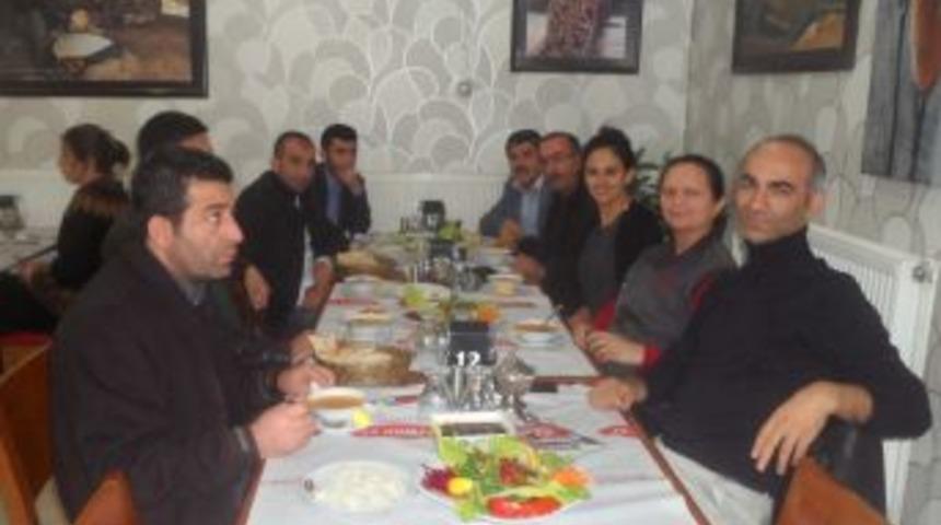 EDAŞ Y&ouml;neticileri Muş'ta Gazetecilerle Buluştu