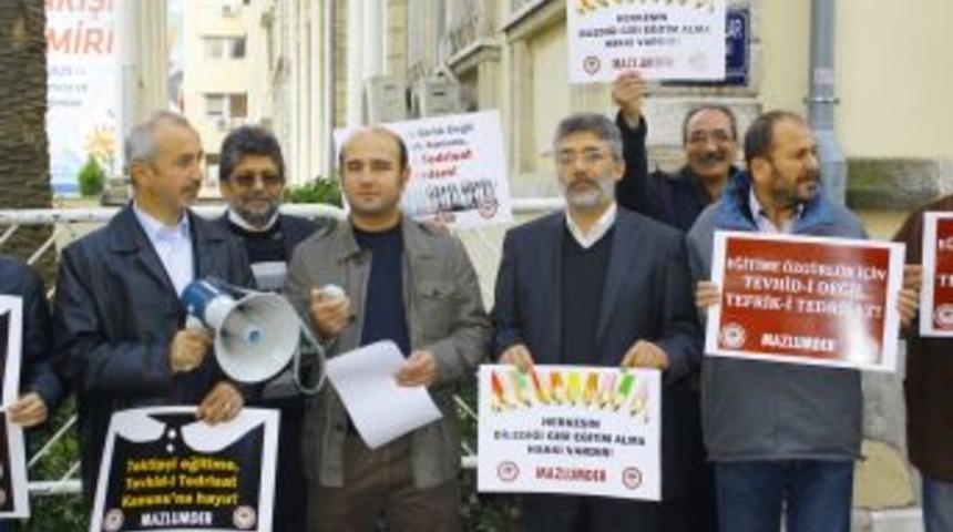 Mazlumder Tevhid-i Tedrisat Kanunu&rsquo;nun Kaldırılması I&ccedil;in Kampanya Başlattı