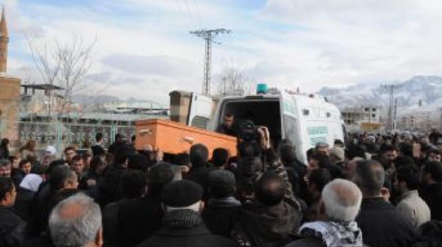 Hakkari'de Ölenlerin Otopsisi Tamamlandı