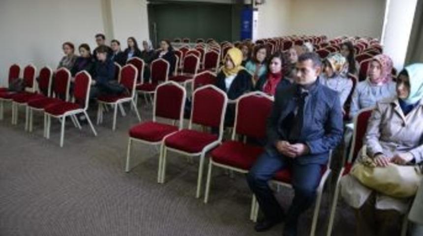 Kocaeli'de Bilgievi Eğitmenlerine Drama Dersi