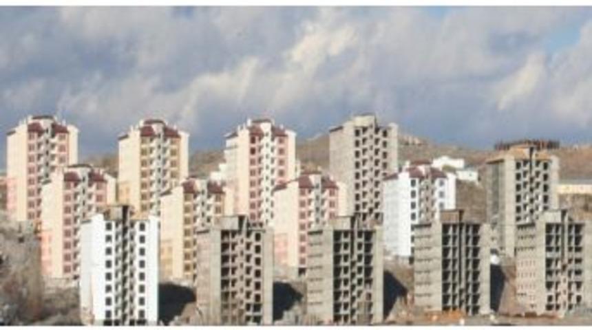 Kars&rsquo;ta Kentsel D&ouml;n&uuml;ş&uuml;m Projesi Soğuğa Rağmen Devam Ediyor