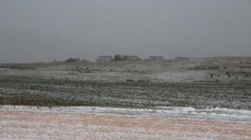 Bilecik&rsquo;e Yılın İlk Karı D&uuml;şt&uuml;