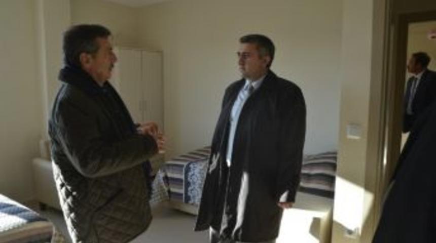 Kaymakam &Uuml;naldı'nın Tepebaşı Gezisi