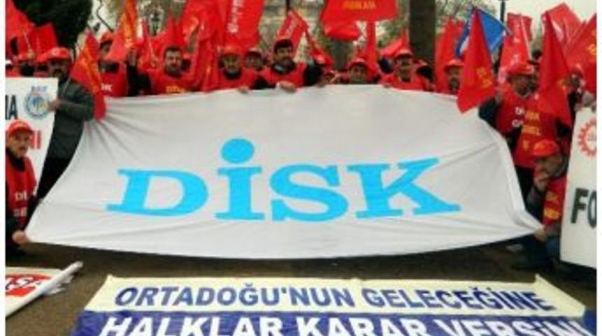 Stk&rsquo;lar Suriye&rsquo;de Yaşanan Sorunları Protesto Etti