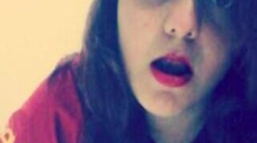 Bı&ccedil;akla Yaralanan Lise &Ouml;ğrencileri Hayati Tehlikeyi Atlatamadı