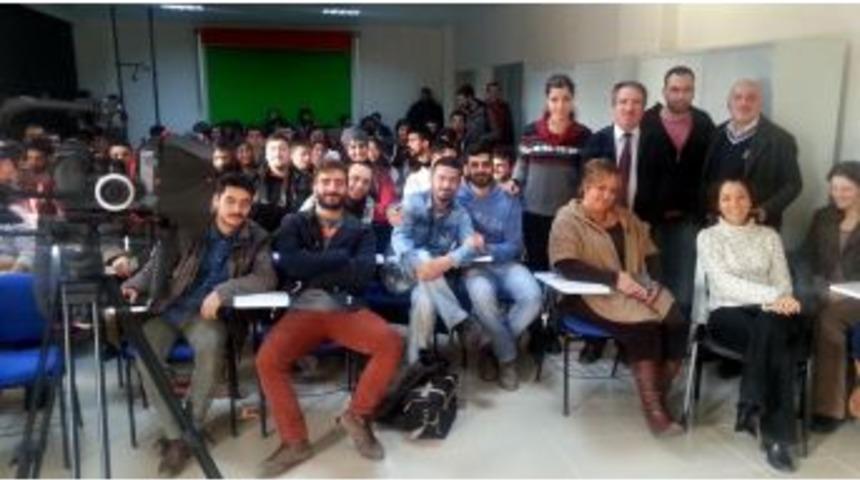 &Ccedil;OM&Uuml; &Ouml;ğrencilerine Sinema At&ouml;lyesi D&uuml;zenlendi