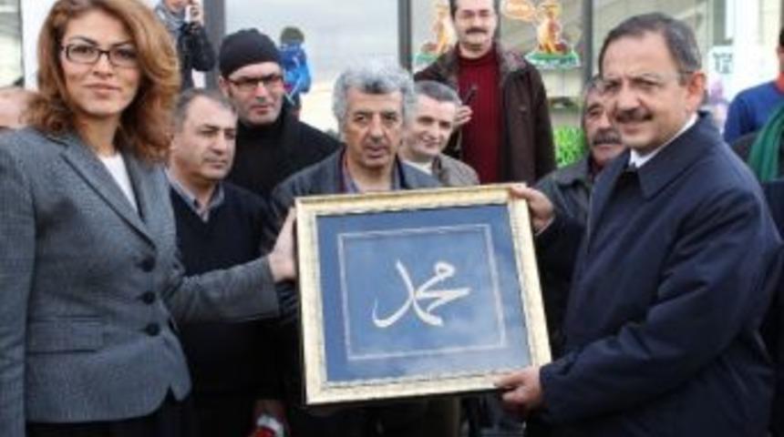 Başkan &Ouml;zhaseki, Kayserili Sanat&ccedil;ılarla Bir Araya Geldi