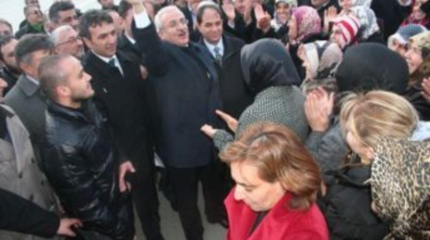 Ak Parti Adayı Başsoy Erzincan&rsquo;da