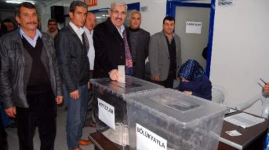 Ak Parti, Belde Belediyeleri İ&ccedil;in Temay&uuml;l Yaptı