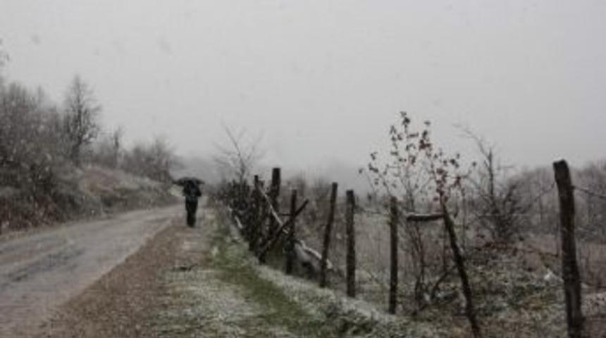 Bartın'da Kar Yağışı Başladı