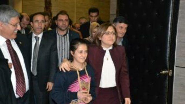 (özel Haber) Bakan Şahin: “2014 Nisan’da Yapılacak Emss Sınavı Öncesinde 3. Bir Atama Yapılmayacak”