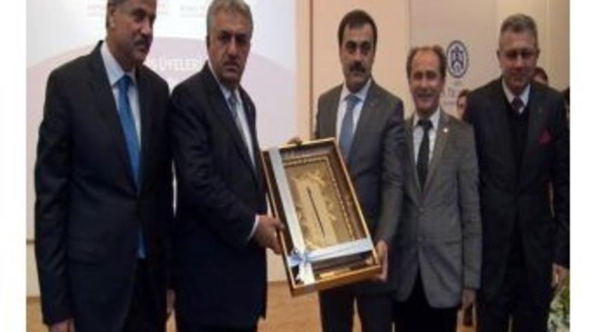 G&uuml;mr&uuml;k Ve Ticaret Bakanı Yazıcı İstişare Toplantısına Katıldı