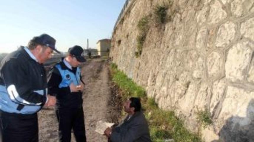 Kocaeli'de Evsiz Vatandaşlar Barınma Merkezine Yerleştiriliyor