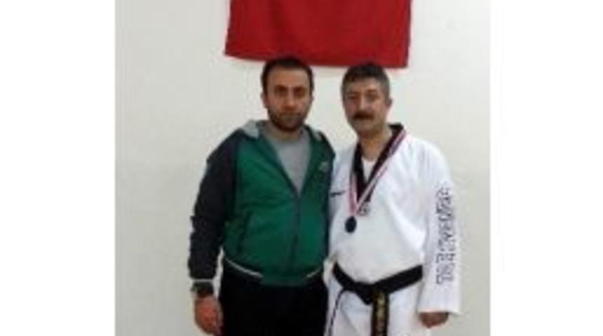 Şahinbey Belediyesi&rsquo;nden Engelli Sporcuya Destek