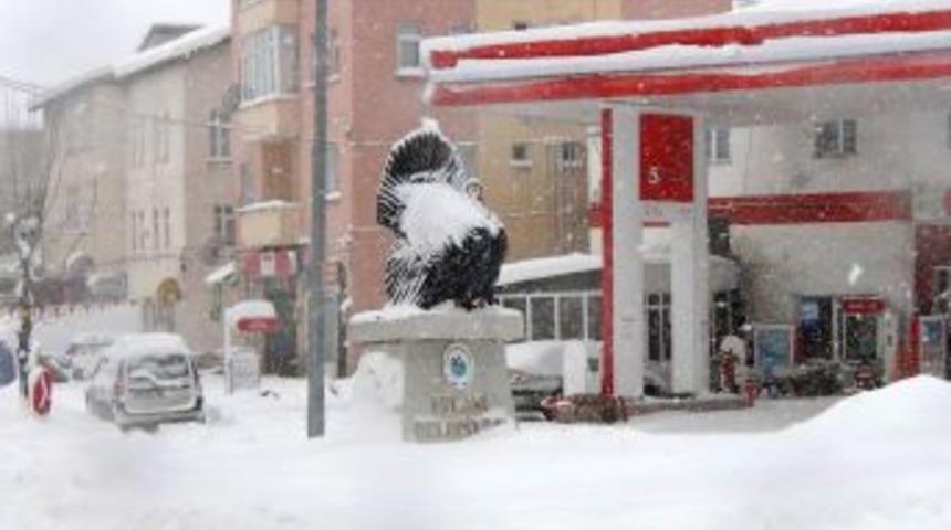 Eflani&rsquo;de Okullar Tatil Edildi