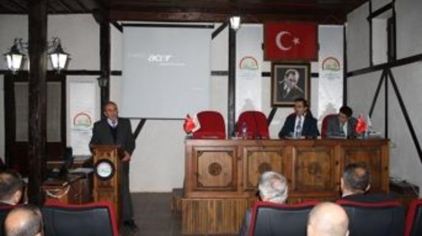 Yaman, İl&ccedil;e M&uuml;d&uuml;rleriyle Bir Araya Geldi