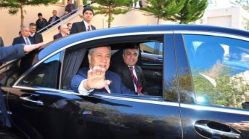 Başbakan Yardımcısı Arın&ccedil;, Akrabalarının Nikah Ve Nişan T&ouml;renlerine Katıldı