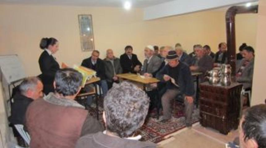 Sıras&ouml;ğ&uuml;tler K&ouml;y&uuml;nde &Ccedil;ift&ccedil;iler Eğitildi