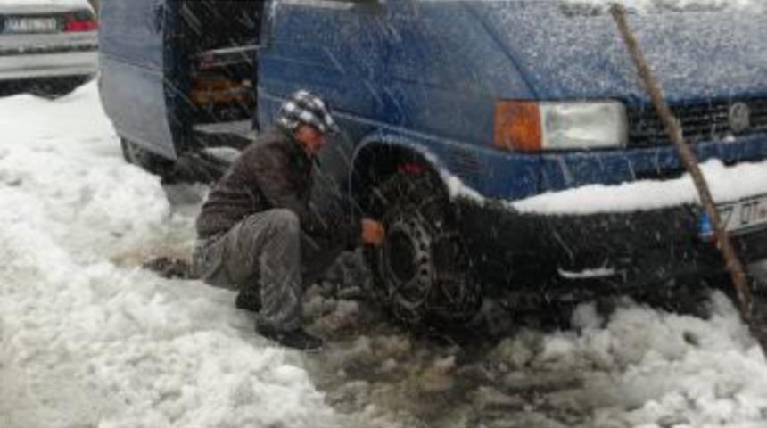 Zonguldak'ta Kar Ve Tipi Etkili Oldu