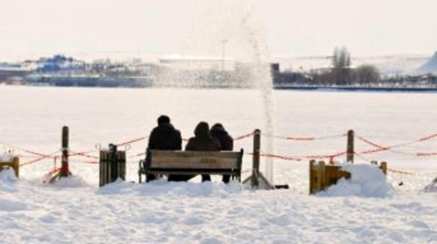 Başkentte Kar Manzaraları