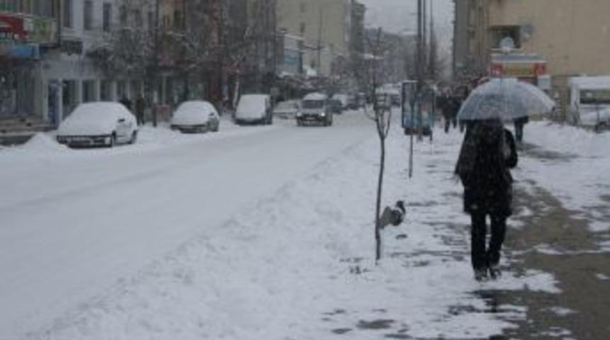 Kars'ta 134 K&ouml;y Yolu Ulaşıma Kapandı