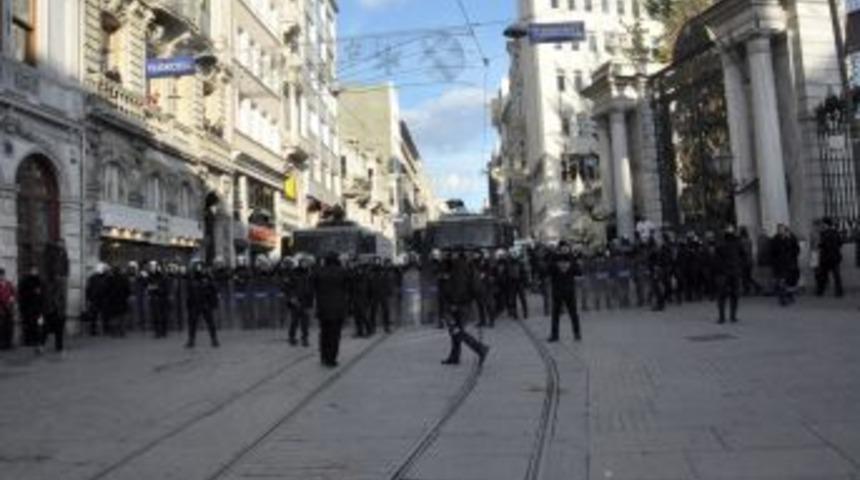 BBP'lilere Polis Engeli: 9 G&ouml;zaltı