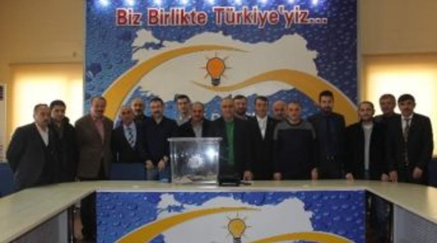 Ak Parti&rsquo;de Temay&uuml;l Yoklaması