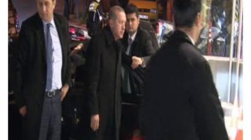 Başbakan Erdoğan Adnan Şenses'i Ziyarete Geldi