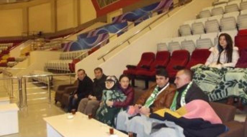 Narmanspor Bayan Buz Hokeyi Takımı İl Birincisi Oldu