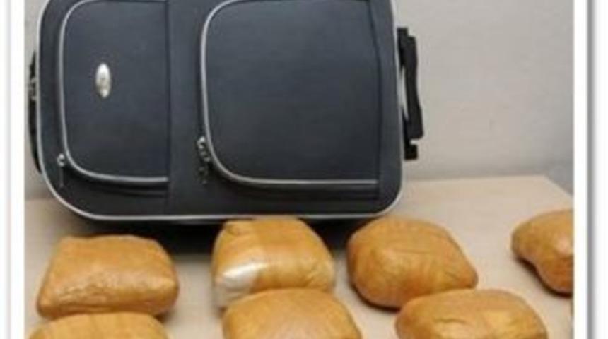 Elazığ'da 8,5 kilogram esrar ele ge&ccedil;irildi