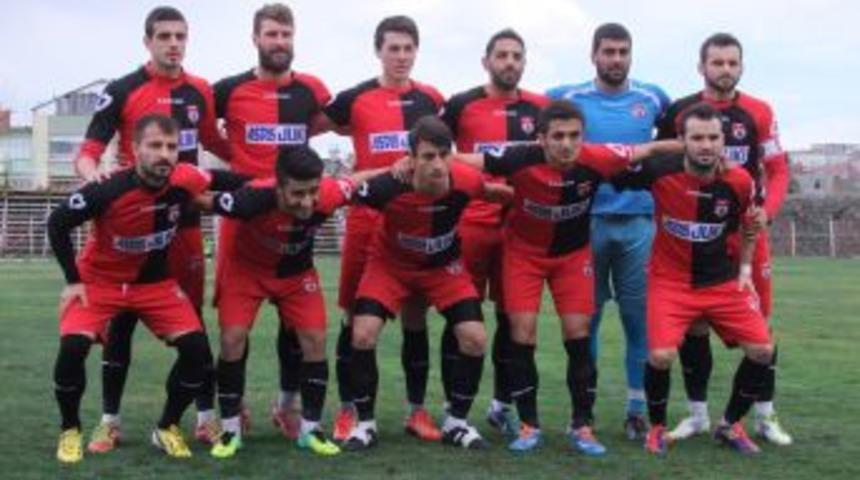 1930 Bafraspor Hem Futbolda, Hem Voleybolda Sevindirdi