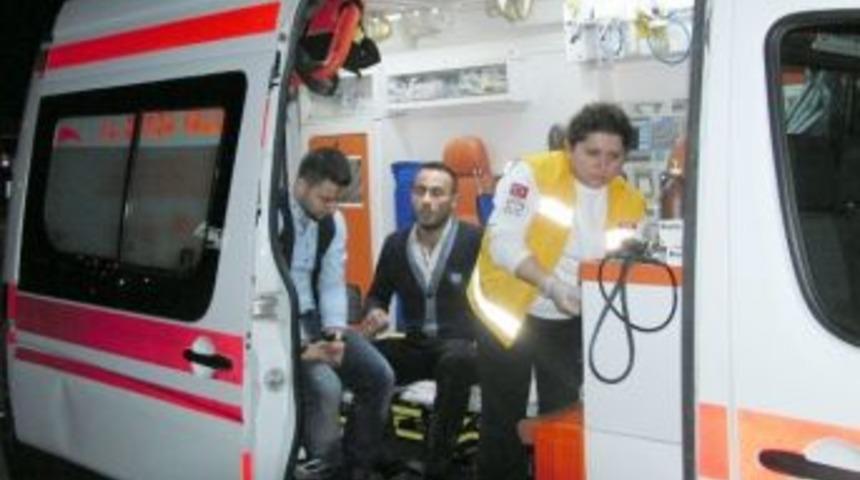 Benzinlikte Park Etme Kavgası: 3 Yaralı