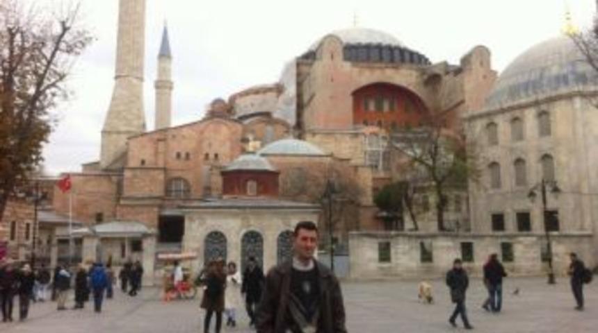 İsa Mulaj: &ldquo;mehmet Akif Paha Bi&ccedil;ilmez Bir Değer&rdquo;