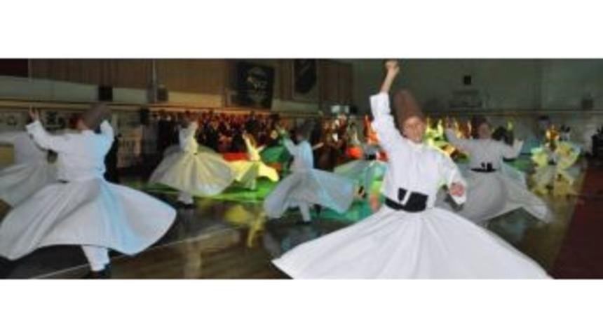 Tekirdağ&rsquo; Da Mevlana'nın 740. &Ouml;l&uuml;m Yıld&ouml;n&uuml;m&uuml; Dolayısıyla Şeb-i Aruz T&ouml;reni Yapıldı