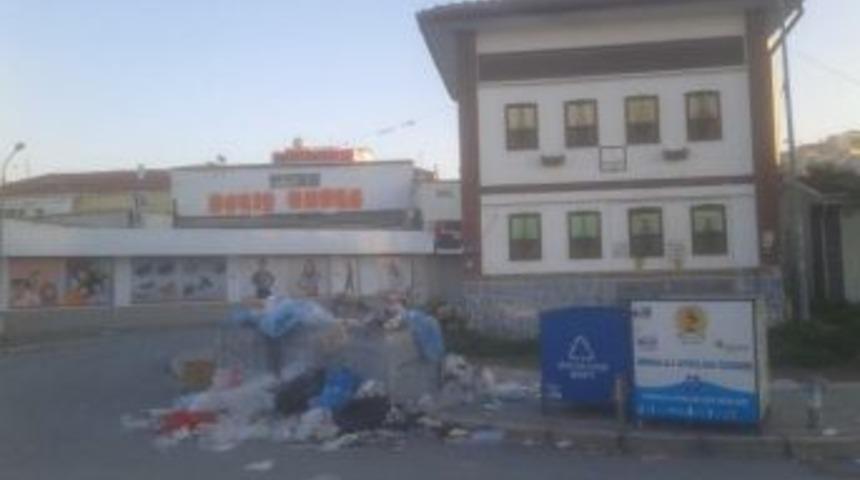 &Ccedil;iğli'de İş&ccedil;iler Eylemde, &Ccedil;&ouml;pler Toplanamıyor