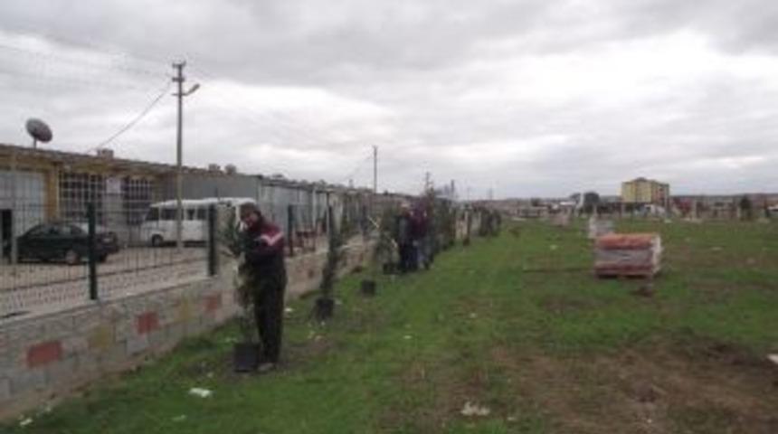Muratlı K&uuml;&ccedil;&uuml;k Sanayi Sitesi&rsquo;ne Yazlık D&uuml;ğ&uuml;n Salonu Yapılıyor