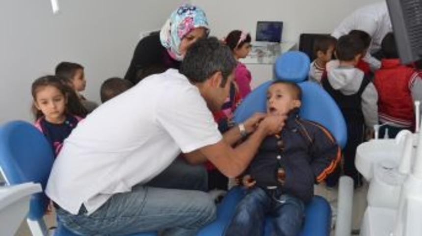 Anaokulu &Ouml;ğrencilerine Diş Bakımı Anlatıldı