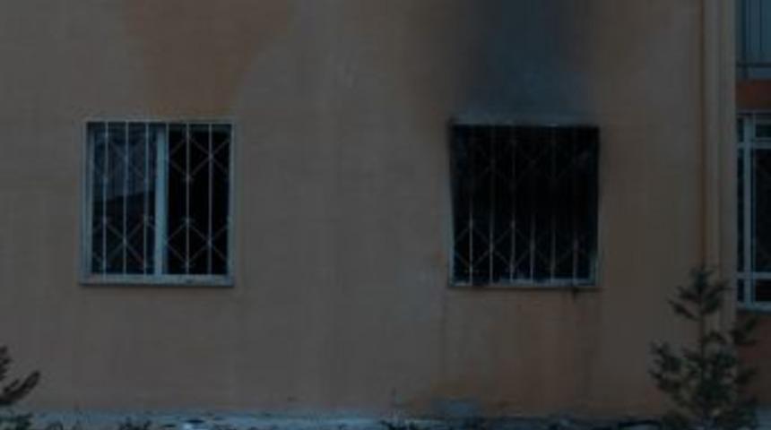 Başkent&rsquo;te Yangın Faciası: 2 &Ouml;l&uuml;