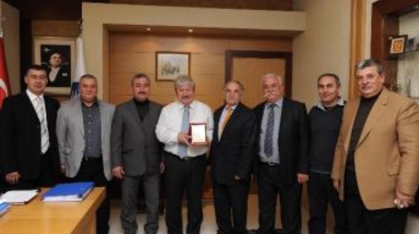 Kırcamililer&rsquo;den Başkan Akaydın&rsquo;a Teşekk&uuml;r