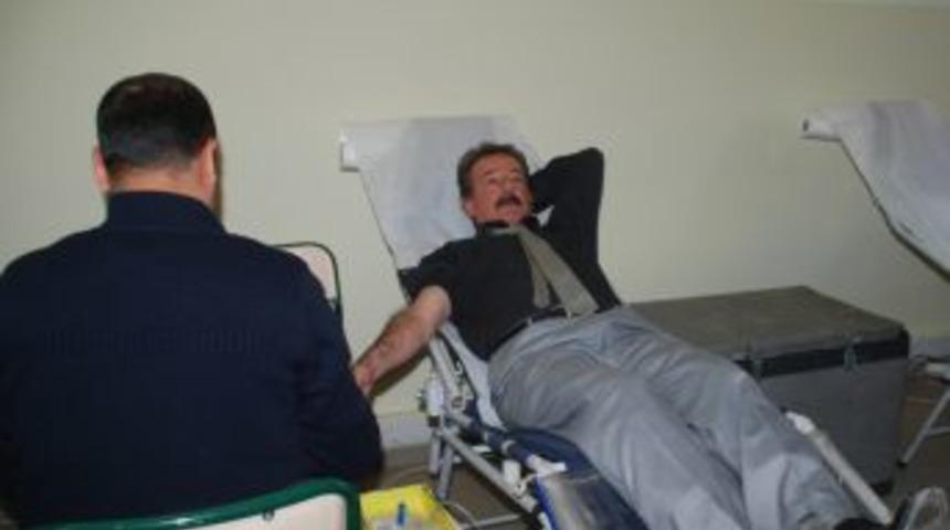 Öğrencilerinden Kan Bağışı Kampanyası