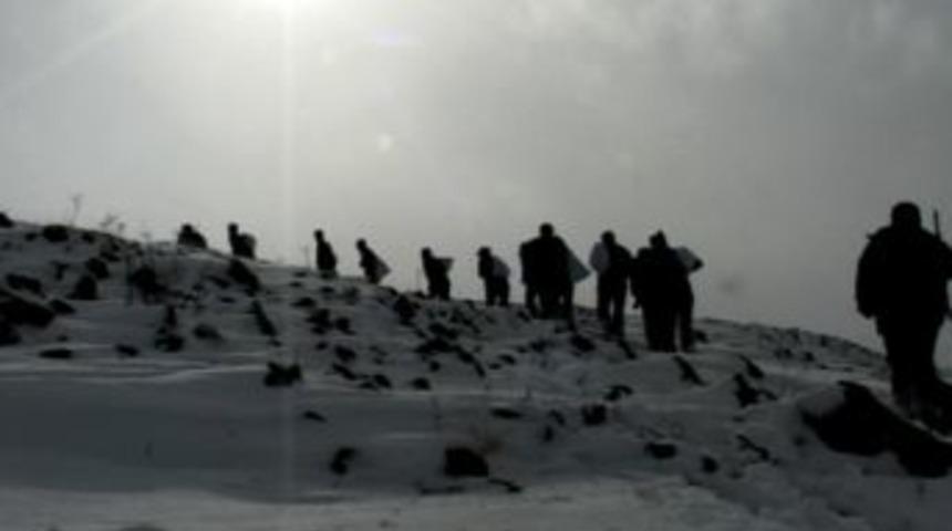 Kar Ve Tipi Altında Belgesel &Ccedil;ekimi