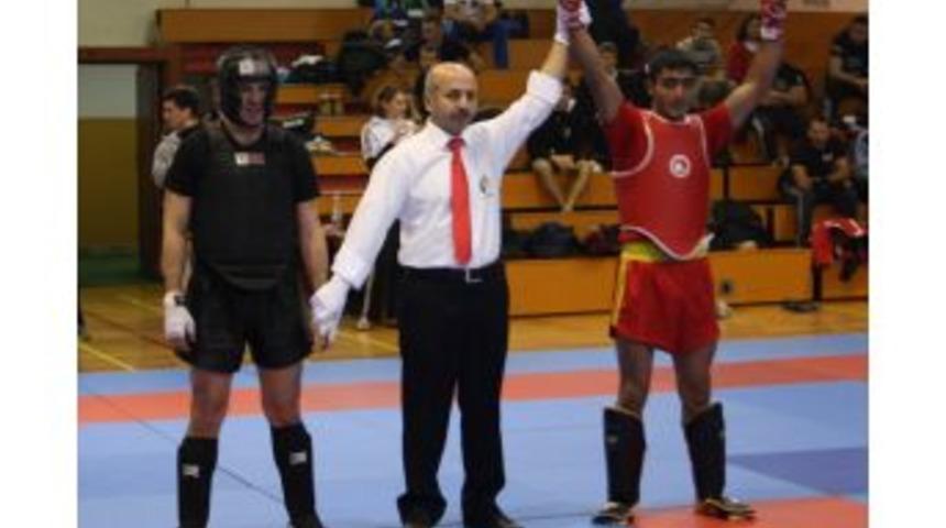 Batmanlı Sporcu Balkan &Uuml;&ccedil;&uuml;nc&uuml;s&uuml; Oldu