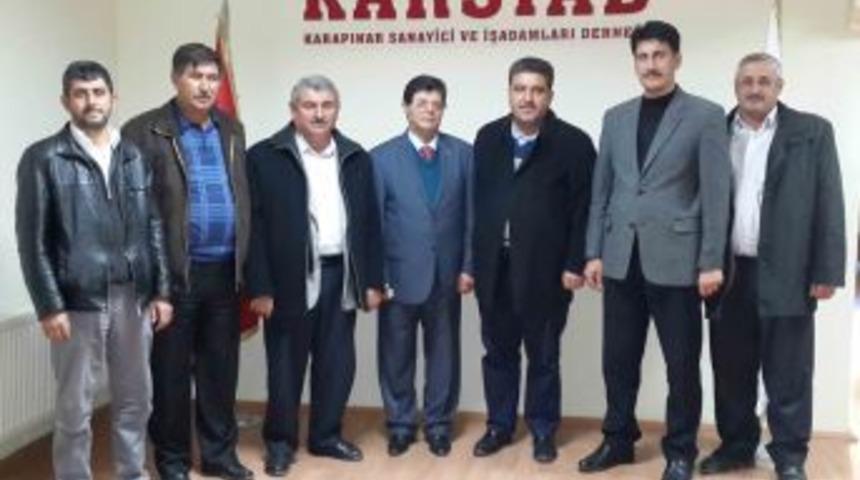 Sezer, KARSİAD&rsquo;ı Ziyaret Etti