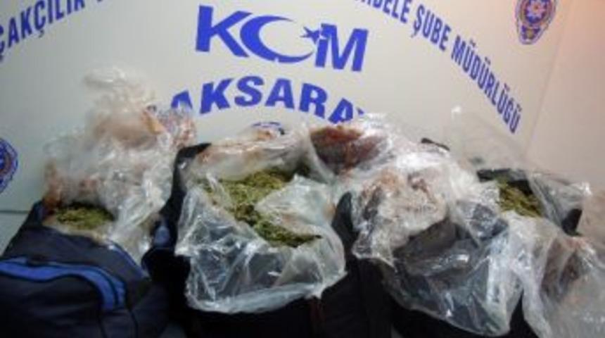 Durdurulan Polisin Aracında 46 Kilo 660 Gram Esrar &Ccedil;ıktı